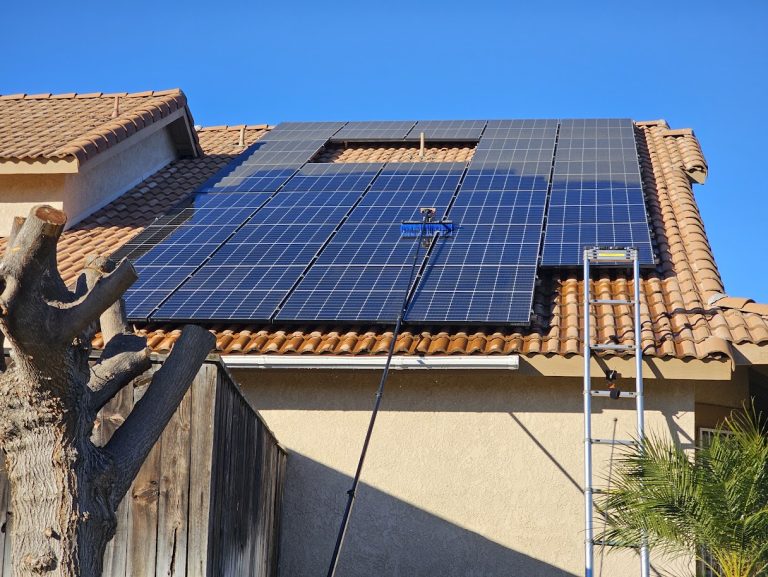 Questions to Ask Before Hiring a Solar Panel Cleaning Company